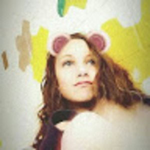 Meet your Posher, Mae